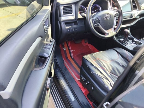 Toyota Highlander 2018, 80800 км, за 17705 USD - фото 19