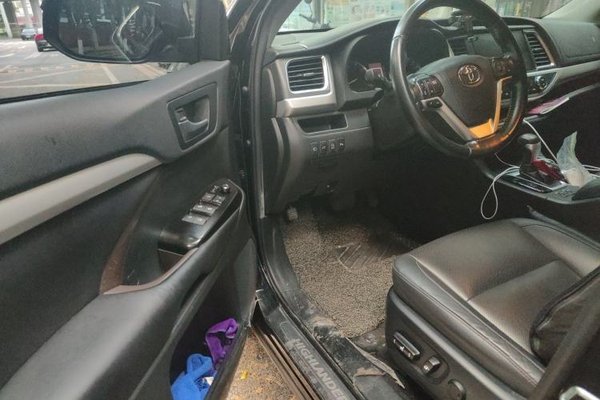 Toyota Highlander 2018, 81000 км, за 20373 USD - фото 16