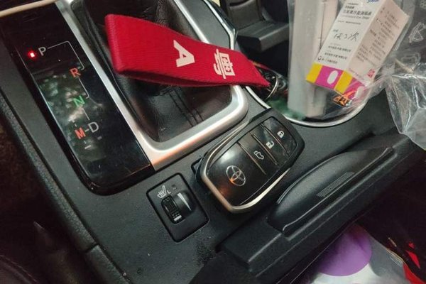 Toyota Highlander 2018, 81000 км, за 20373 USD - фото 20