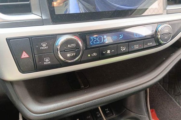 Toyota Highlander 2018, 87899 км, за 18579 USD - фото 13