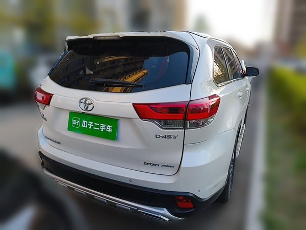 Toyota Highlander 2018, 104400 км, за 18418 USD