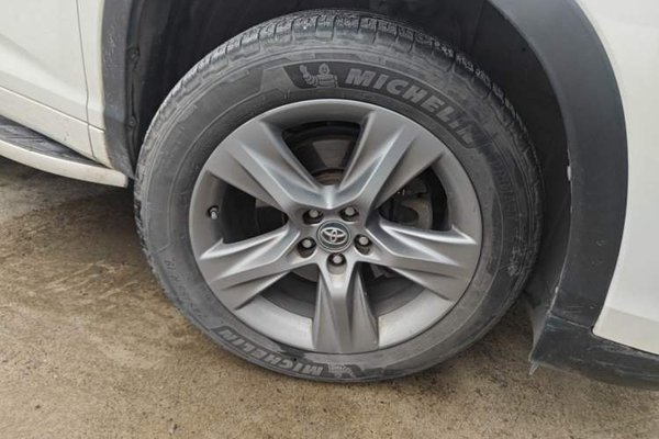 Toyota Highlander 2018, 117200 км, за 18231 USD - фото 9