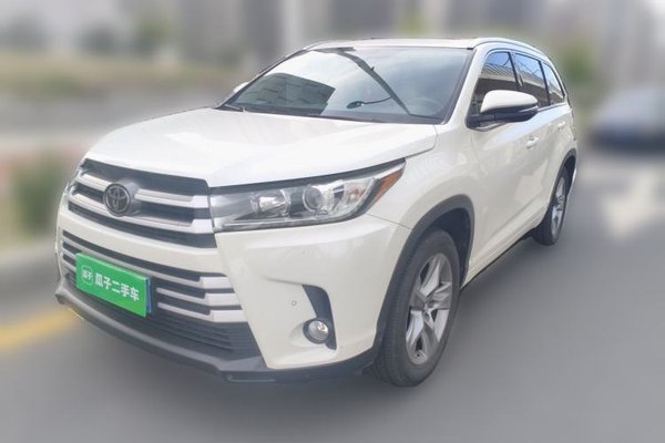 Toyota Highlander · 2018 год