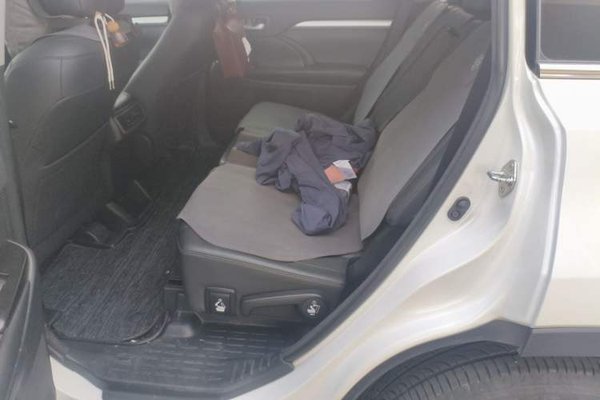 Toyota Highlander 2018, 128699 км, за 16875 USD - фото 17
