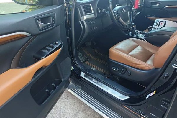 Toyota Highlander 2020, 37600 км, за 22512 USD - фото 13