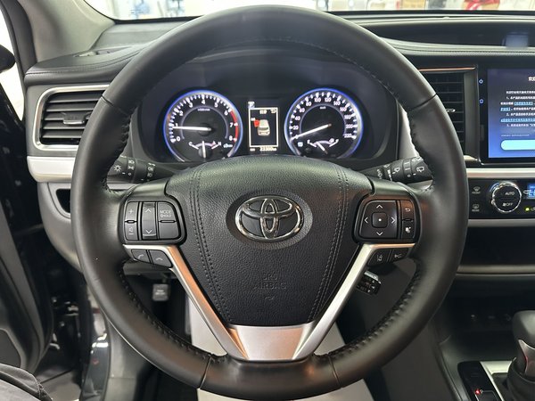 Toyota Highlander 2021, 23300 км, за 31097 USD - фото 21