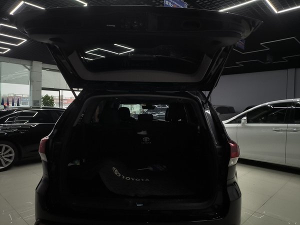 Toyota Highlander 2021, 33400 км, за 24881 USD - фото 22