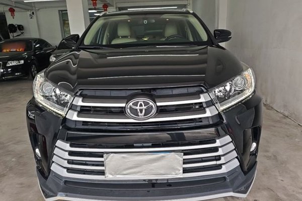 Toyota Highlander 2021, 51500 км, за 22609 USD
