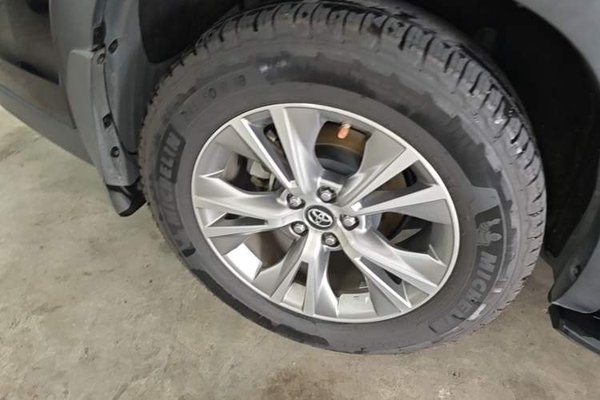 Toyota Highlander 2021, 51500 км, за 22609 USD - фото 10