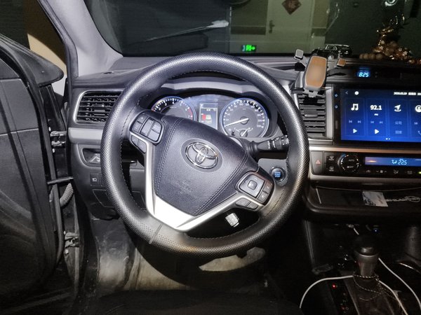 Toyota Highlander 2021, 70900 км, за 27632 USD - фото 15