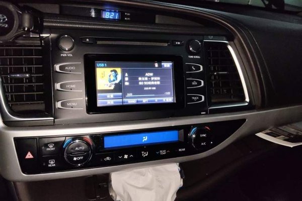 Toyota Highlander 2021, 88300 км, за 23355 USD - фото 14