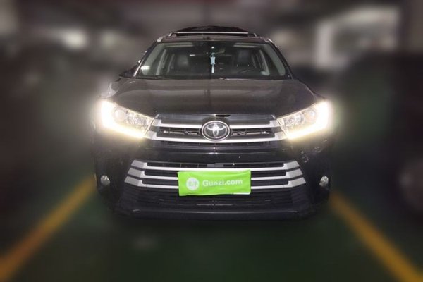 Toyota Highlander 2021, 88300 км, за 23355 USD