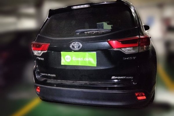 Toyota Highlander 2021, 88300 км, за 23355 USD