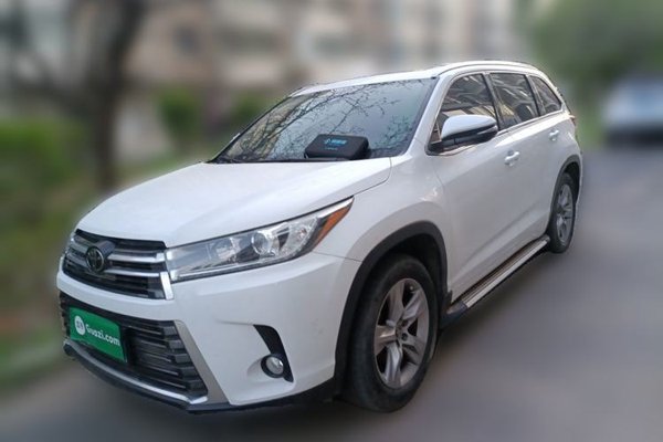 Toyota Highlander · 2021 год