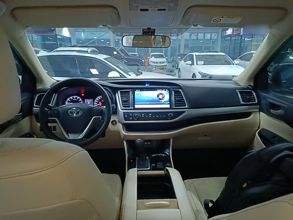 Toyota Highlander 2021, 66100 км, за 23107 USD - фото 13
