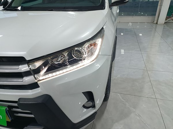 Toyota Highlander 2021, 66100 км, за 23107 USD - фото 9