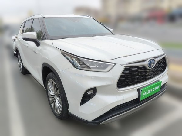 Toyota Highlander 2022, 50900 км, за 31552 USD
