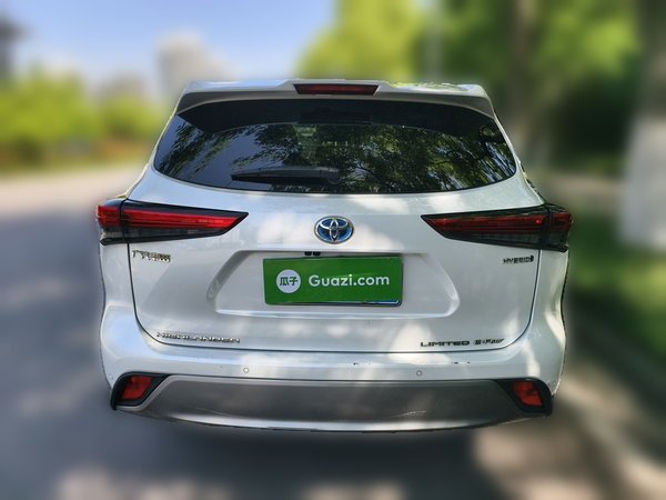 Toyota Highlander 2022, 73900 км, за 32525 USD