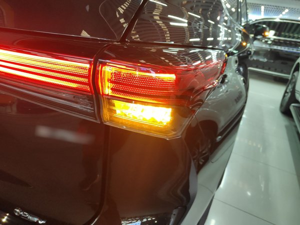 Toyota Highlander · 2024 год