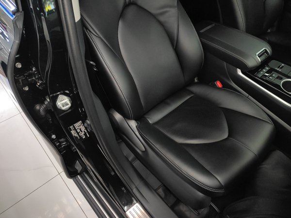 Toyota Highlander 2024, 25600 км, за 32511 USD - фото 18