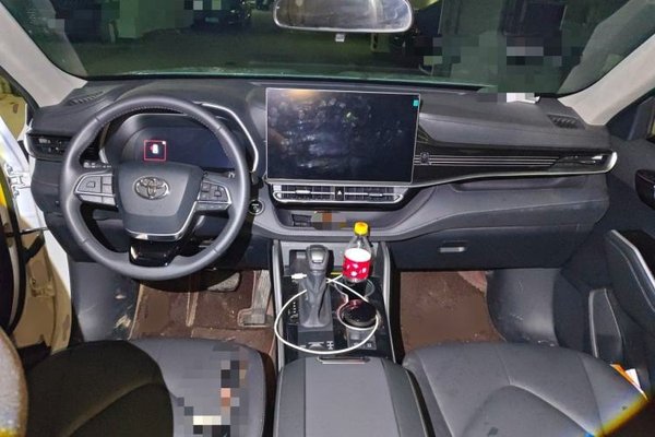 Toyota Highlander 2026, 10100 км, за 32402 USD - фото 9