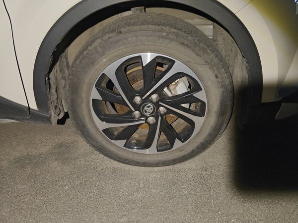 Toyota IZOA 2020, 14600 км, за 10390 USD - фото 8