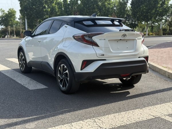 Toyota IZOA 2020, 39000 км, за 11809 USD