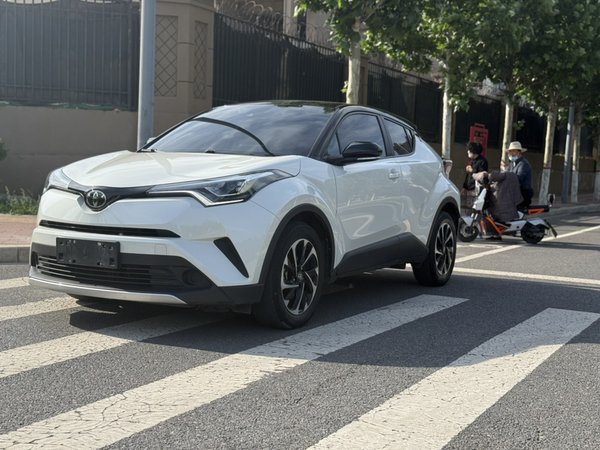 Toyota IZOA · 2020 год