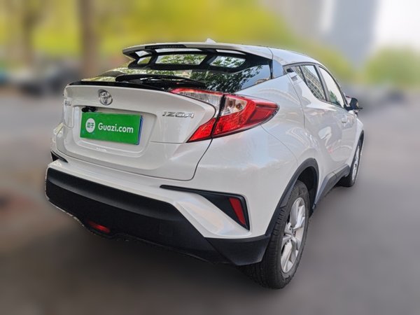 Toyota IZOA 2021, 13400 км, за 12406 USD