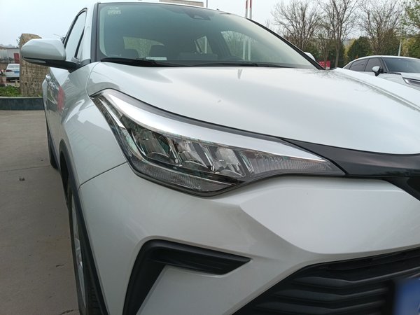 Toyota IZOA 2021, 13400 км, за 12406 USD - фото 6