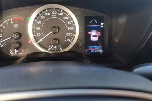 Toyota Levin 2019, 24100 км, за 8989 USD - фото 10