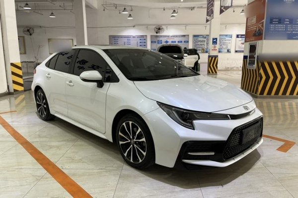 Toyota Levin 2022, 21500 км, за 14229 USD