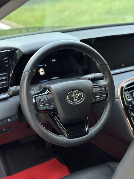 Toyota Mirai 2023, 9300 км, за 30450 USD - фото 16