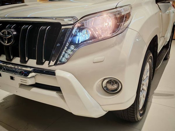 Toyota Land Cruiser Prado 2015, 144700 км, за 33021 USD - фото 14