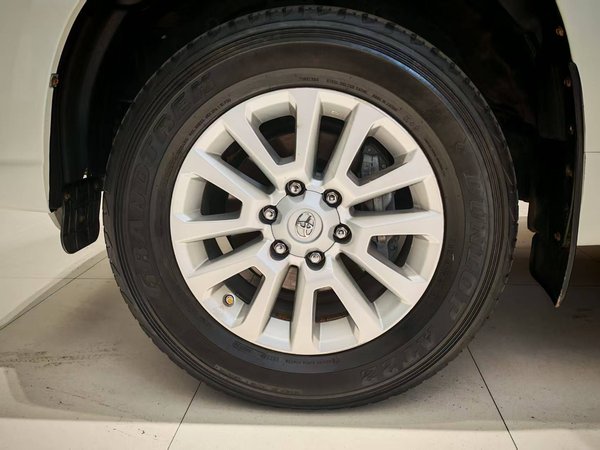 Toyota Land Cruiser Prado 2015, 144700 км, за 33021 USD - фото 18