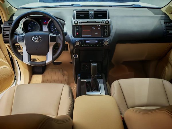 Toyota Land Cruiser Prado 2015, 144700 км, за 33021 USD - фото 12