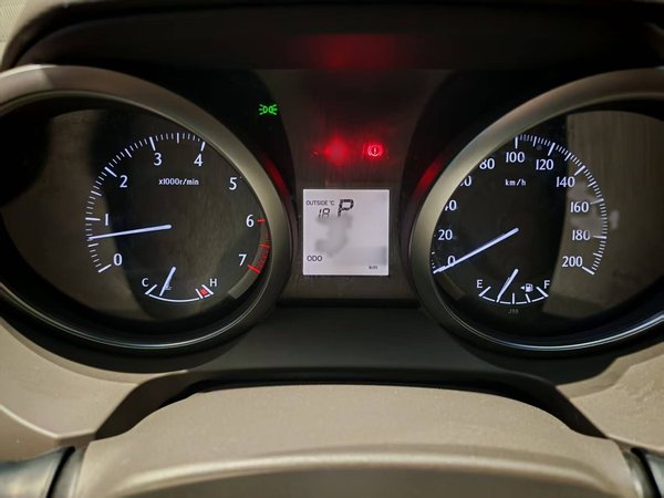 Toyota Prado 2015 2.7L TXL Middle East Version, 2015 года