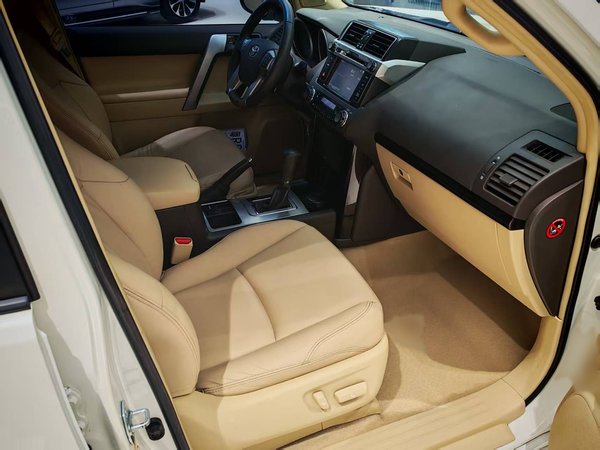 Toyota Land Cruiser Prado 2015, 144700 км, за 33021 USD - фото 15