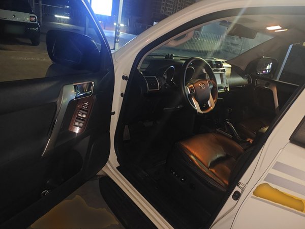 Toyota Prado 2016, 115000 км, за 31635 USD - фото 18