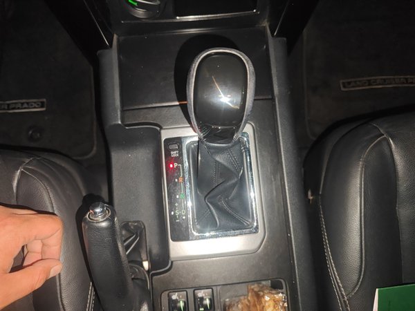 Toyota Prado 2016, 115000 км, за 31635 USD - фото 9