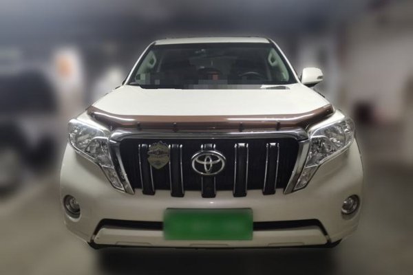 Toyota Prado 2016, 148600 км, за 26707 USD
