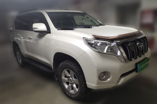 Toyota Prado 2016, 148600 км, за 26707 USD