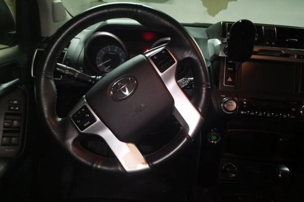 Toyota Prado 2016, 148600 км, за 26707 USD - фото 9