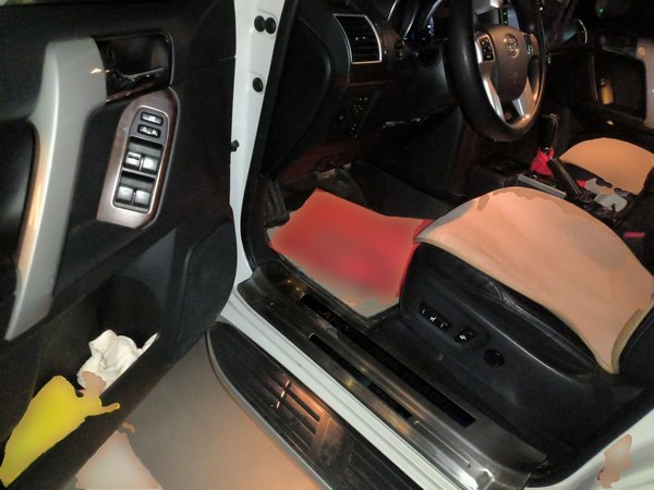 Toyota Land Cruiser Prado 2016, 156600 км, за 42424 USD - фото 17