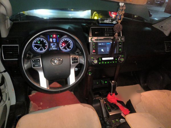 Toyota Land Cruiser Prado 2016, 156600 км, за 42424 USD - фото 10