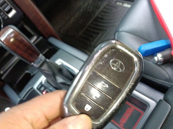 Toyota Prado 2016, 35200 км, за 43710 USD - фото 17