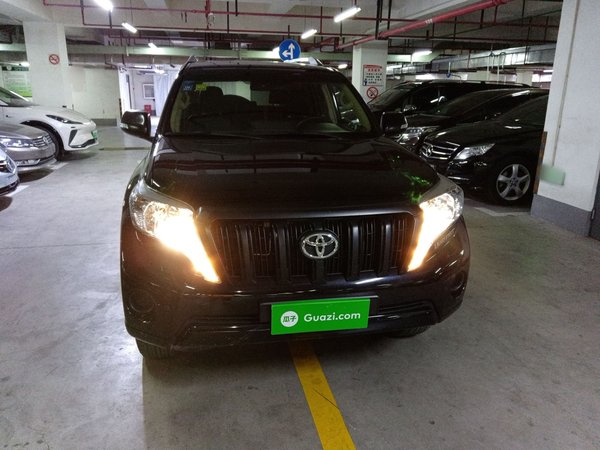 Toyota Prado 2017 2700 TX Middle East Edition, 2017 года