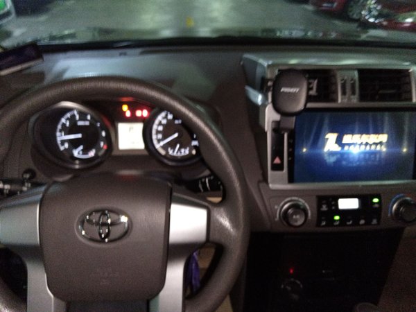 Toyota Land Cruiser Prado 2017, 46400 км, за 38453 USD - фото 10