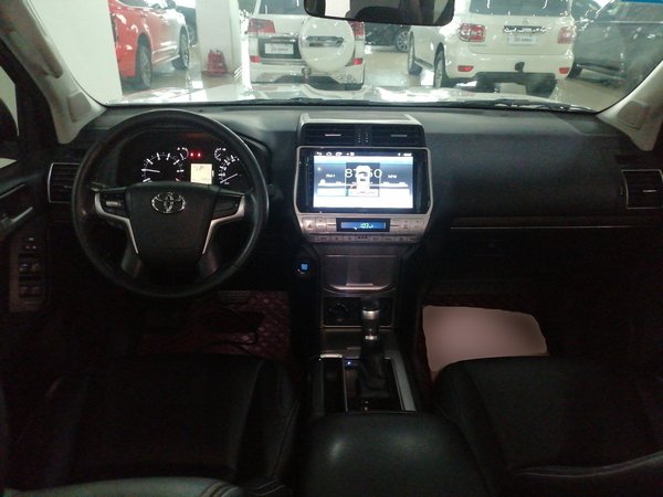 Toyota Land Cruiser Prado 2018, 110000 км, за 44641 USD - фото 13