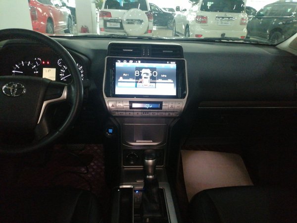 Toyota Land Cruiser Prado 2018, 110000 км, за 44641 USD - фото 16